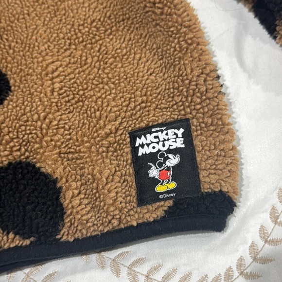 Zara Disney Fleece Jacket - Picture 6 of 13